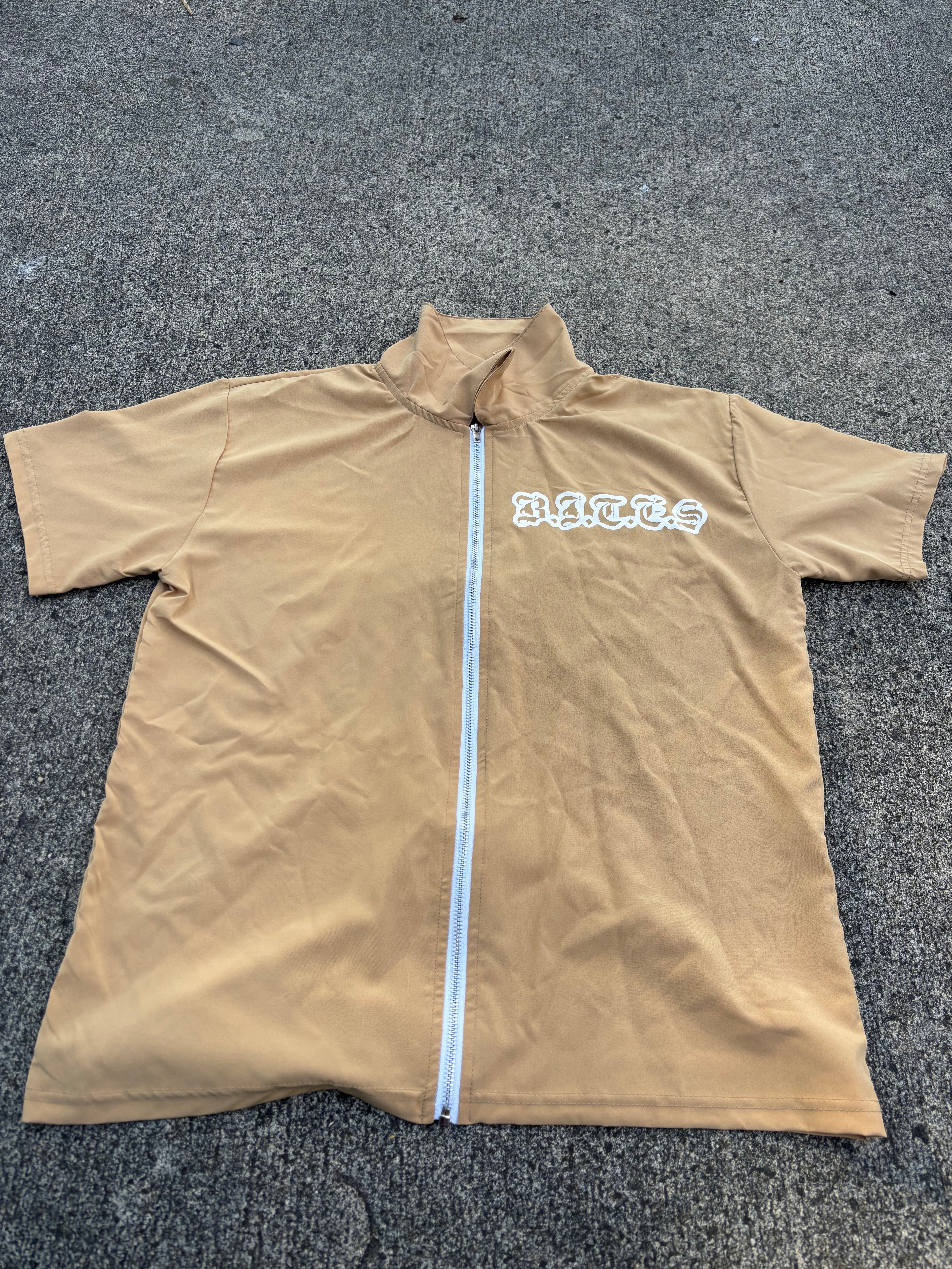 BITES OTF ZIP-UP Tee
